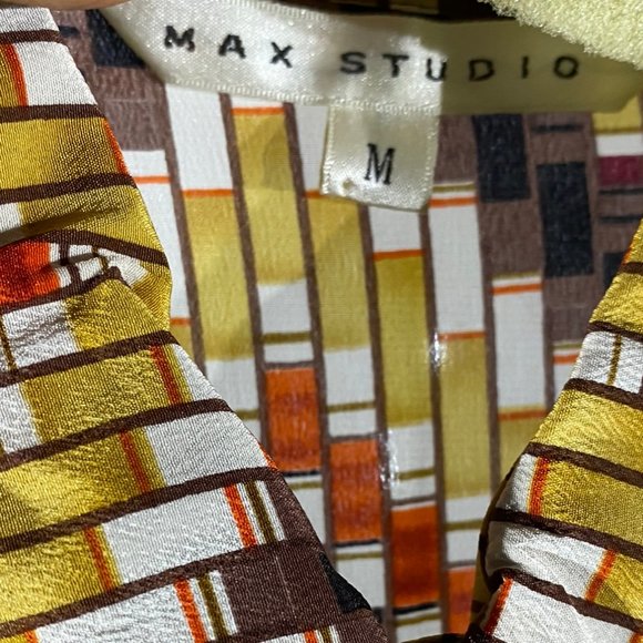 Max Studio - Button Up Top - Picture 5 of 5
